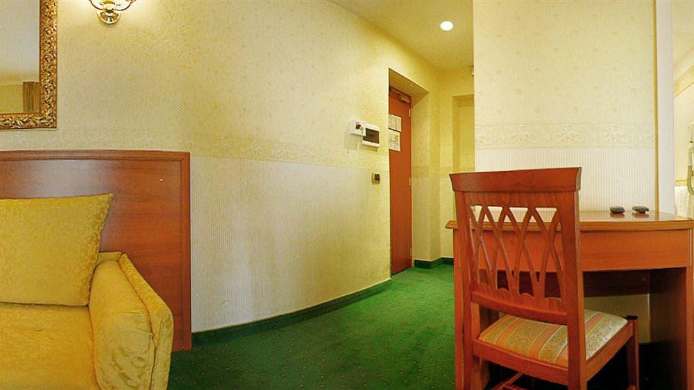 Hotel Astoria Garden Rom
