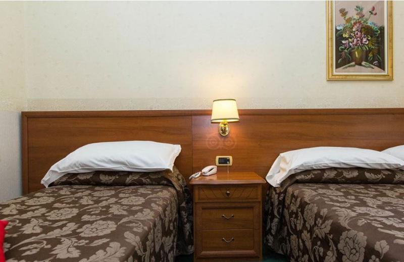 Astoria Garden 3* Rom